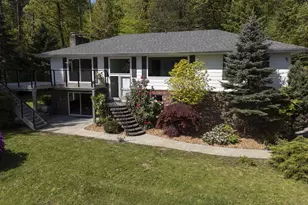 94 SE 46th Dr, Gresham, OR 97080 - Photo 1