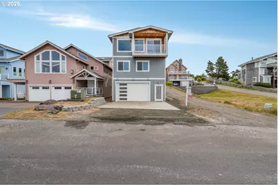 115 Crescent St, Tillamook, OR 97141 - Photo 1