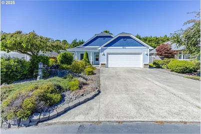 63 Spyglass Ln, Florence, OR 97439 - Photo 1