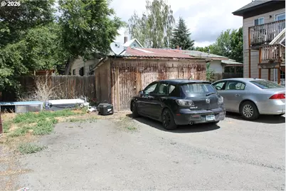 2127 7th St, Baker City, OR 97814 - Photo 5
