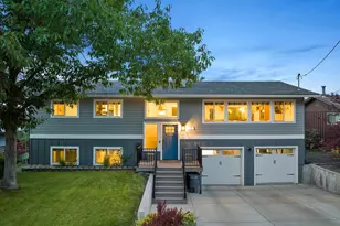 99 Walnut St, La Grande, OR 97850 - Photo 1