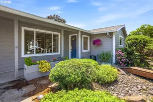 730 SE Barnes Ave, Gresham, OR 97080 - Photo 1