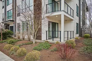 425 NE Bryant St, Portland, OR 97211 - Photo 1