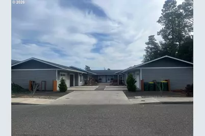 1610 19th St, Florence, OR 97439 - Photo 1
