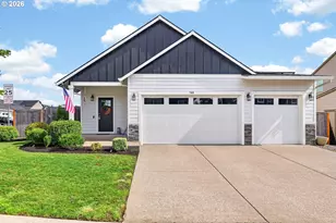 708 E Taft St, Carlton, OR 97111 - Photo 1