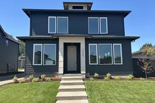 3045 Olympic St, Woodburn, OR 97071 - Photo 1