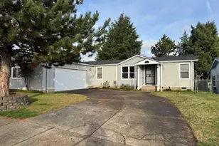 3396 Lake Vanessa Cir NW, Salem, OR 97304 - Photo 1