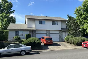 14818 NE Fremont St, Portland, OR 97230 - Photo 1
