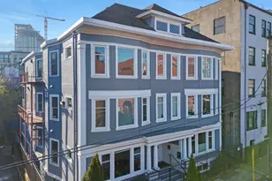 1714 NW Couch St, Portland, OR 97209 - Photo 1