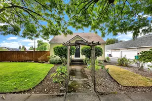 804 V St, Vancouver, WA 98661 - Photo 1