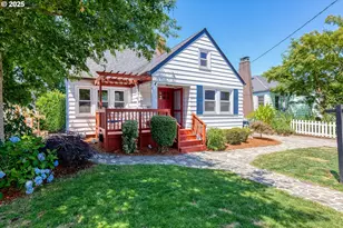 405 SE 32nd Ave, Portland, OR 97214 - Photo 1