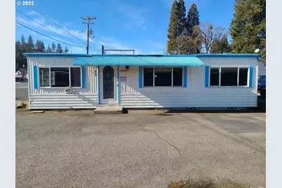 950 Rogue River Hwy, Grants Pass, OR 97527 - Photo 1