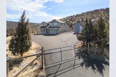 7220 SE Night Hawk Ct, Prineville, OR 97754 - Photo 1