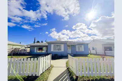 1925 Myrtle St, Baker City, OR 97814 - Photo 1