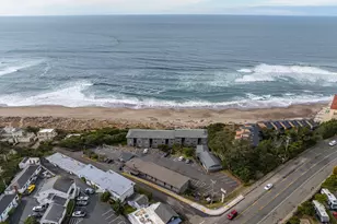 4229 SW Beach Ave, Lincoln City, OR 97367 - Photo 1
