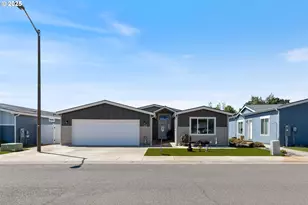 714 St James Pl, Molalla, OR 97038 - Photo 1