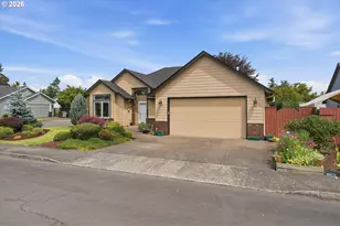 276 SE 8th Ave, Canby, OR 97013 - Photo 1