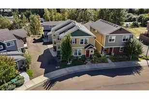 1172 SE Chinookan Dr, Cascade Locks, OR 97014 - Photo 1