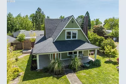 510 N Kutch St, Carlton, OR 97111 - Photo 1