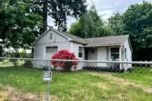 2625 SE 179th Ave, Portland, OR 97236 - Photo 1