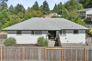 1120 NE 162nd Ave, Portland, OR 97230 - Photo 1