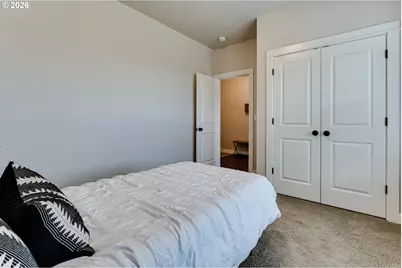 5409 King Arthur Ct, Eugene, OR 97402 - Photo 11