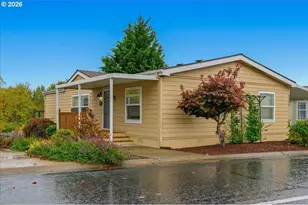 51540 Westlake Dr, Scappoose, OR 97056 - Photo 1