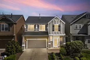 328 N Oak Leaf St, Newberg, OR 97132 - Photo 1