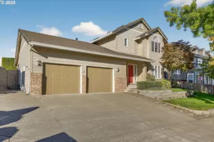 535 NE 24th St, Gresham, OR 97030 - Photo 1