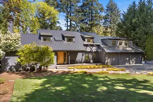 2151 Crest Dr, Lake Oswego, OR 97034 - Photo 1