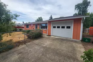303 Char St, Roseburg, OR 97471 - Photo 1