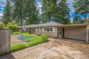 16161 SE Webster Rd, Milwaukie, OR 97267 - Photo 1