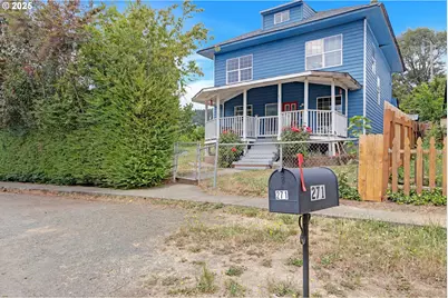 271 E Fourth Ave, Sutherlin, OR 97479 - Photo 1