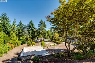 516 Spyglass Dr, Eugene, OR 97401 - Photo 1