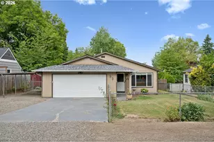 10317 SE 37th Ave, Milwaukie, OR 97222 - Photo 1
