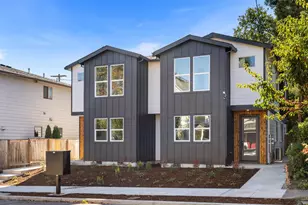 1054 SE Franklin St, Portland, OR 97202 - Photo 1