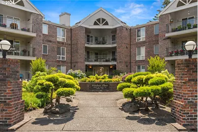 15420 NE Knott St #18, Portland, OR 97230 - Photo 1