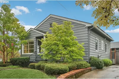 2758 NE Schuyler St, Portland, OR 97212 - Photo 1