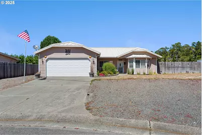 1066 Pirates Ct, Coos Bay, OR 97420 - Photo 1