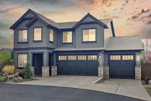 61072 Manhae Loop, Bend, OR 97702 - Photo 1