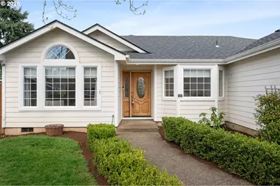 468 72nd St, Springfield, OR 97478 - Photo 1