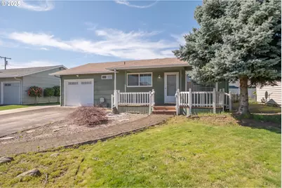 1685 Umpqua Rd, Woodburn, OR 97071 - Photo 1