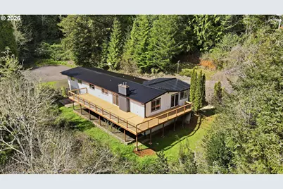 1395 Ingersoll St, Coos Bay, OR 97420 - Photo 1
