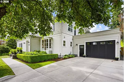 1060 W 17th Ave, Eugene, OR 97402 - Photo 1