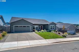 836 Durham Ave, Sutherlin, OR 97479 - Photo 1