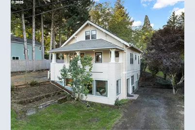 7107 SW 29th Ave, Portland, OR 97219 - Photo 1