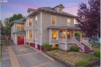 1337 SE Lexington St, Portland, OR 97202 - Photo 1