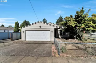 4327 SE 136th Ave, Portland, OR 97236 - Photo 1