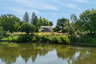 154 W Hickory St, Roseburg, OR 97470 - Photo 1