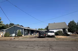 5628 SE 87th Ave, Portland, OR 97266 - Photo 1